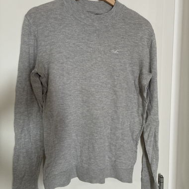 Maglione sottile grigio girocollo