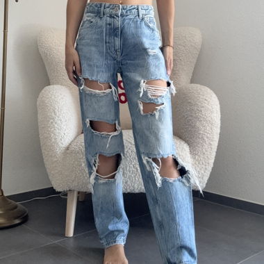 Jeans Bershka déchirés