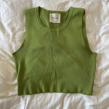 Top senza maniche verde