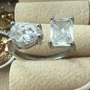 Bague couleur argent