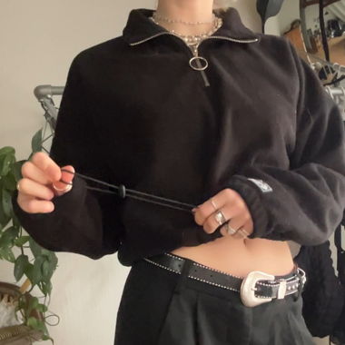cropped sweater 
