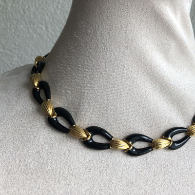 Collier Vintage
