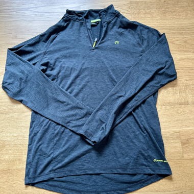 Men's long-sleeve sport shirt