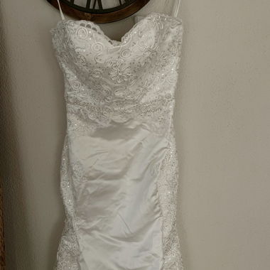 Abito da sposa con pizzo Taglia 38 NUOVO