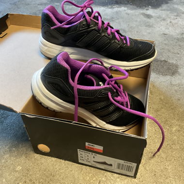 Run Shoes Adidas