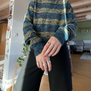 Strickpulli gemustert
