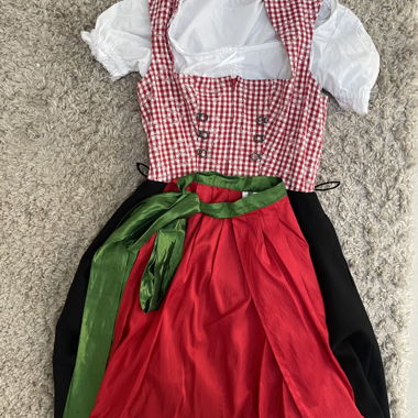 Dirndl Alpine Flower