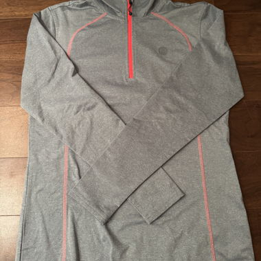 Pull de sport avec fermeture éclair