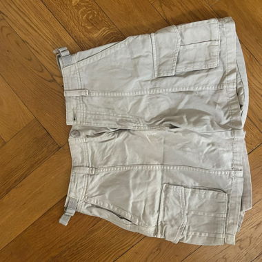 Short cargo beige