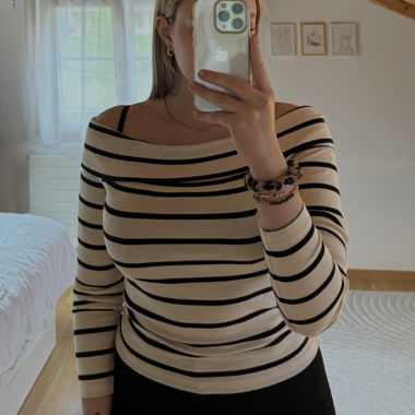 Off shoulder Pullover - gestreift