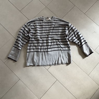 Zara gestreifter Strickpullover
