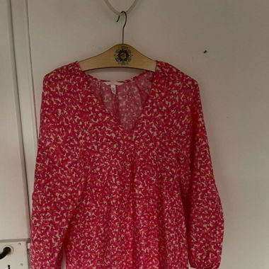 Kleid Grösse M