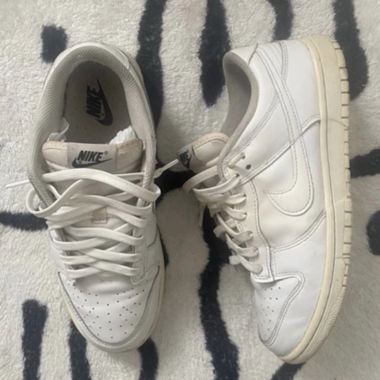 Weisse Nike dunk Lows