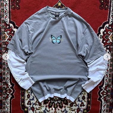 Maglione grigio e bianco - farfalla