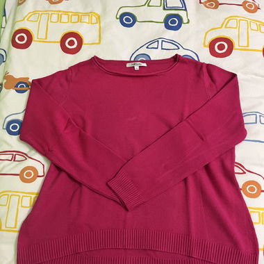magenta sweater 
