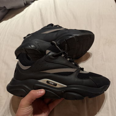 Dior B22 – All Black