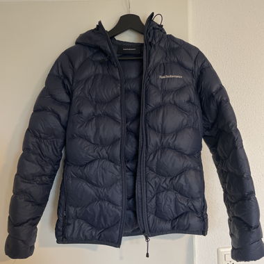 Doudoune Peak Performance HELIUM HOOD