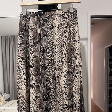 Midi Skirt