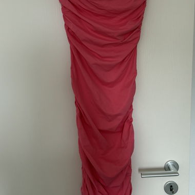 Robe rose