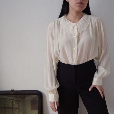 Vintage romantische Bluse Bubikragen crème Seide