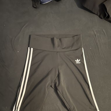 Adidas kurze Hose