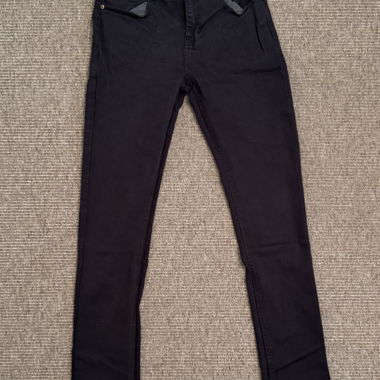 Black Jeans