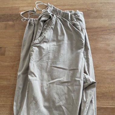 Parachute pants 