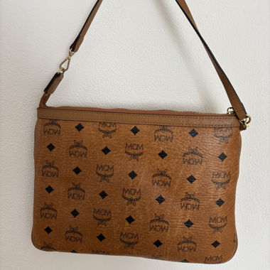 Handtasche