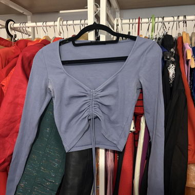 ZARA blaues Langarm-Crop-Top, Grösse M