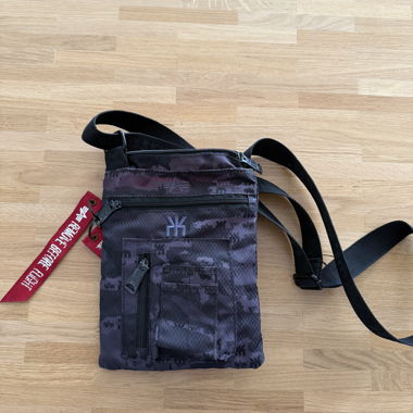 Alpha Industries Umhängetasche