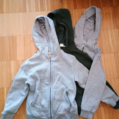Lot de 3 sweat-shirts taille 110/116