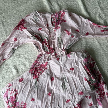 Blumiges Kleid