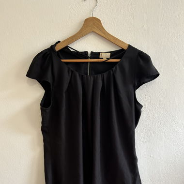 Black blouse