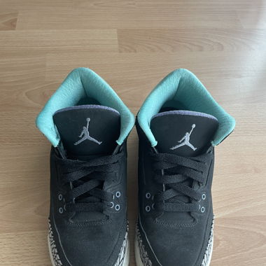 Jordan 3 Retro Bleached Türkis / Minz