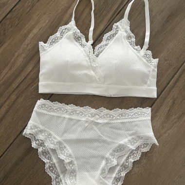 Set di lingerie bianco non indossato, taglia S
