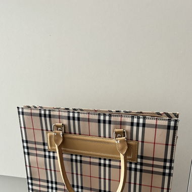 Vintage Laptop-Tasche im Burberry Look