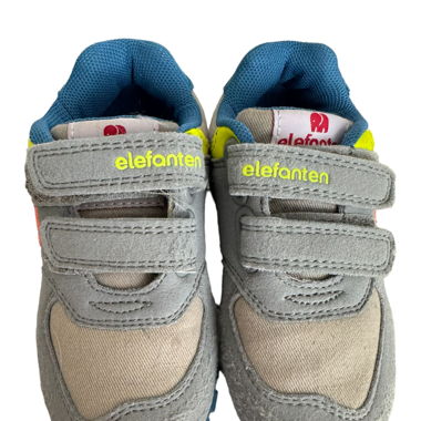 Kleinkind Sneaker von der Marke Elefanten 