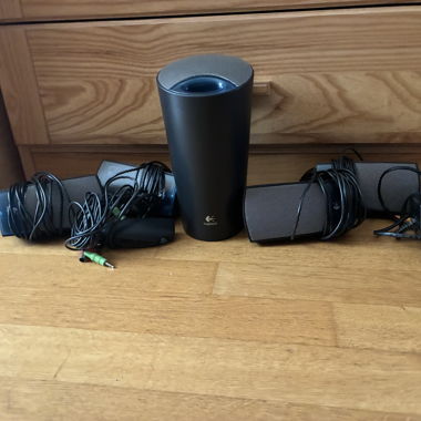 Logitech Lautsprecher-Set mit Subwoofer