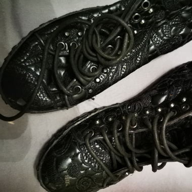 Schuhe zu verkaufen