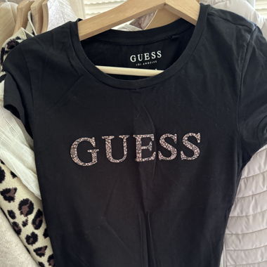 T-shirt Guess