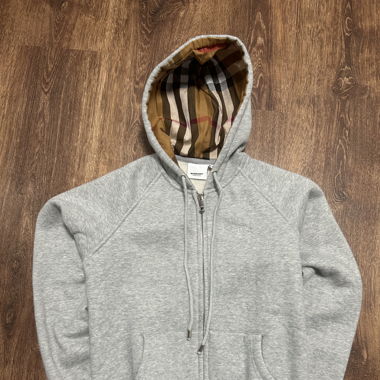 Burberry zipper Grau
