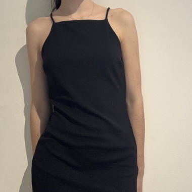 schwarzes Cocktail-Kleid