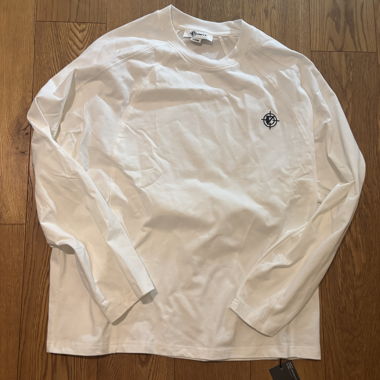 Vicinity Longsleeve white