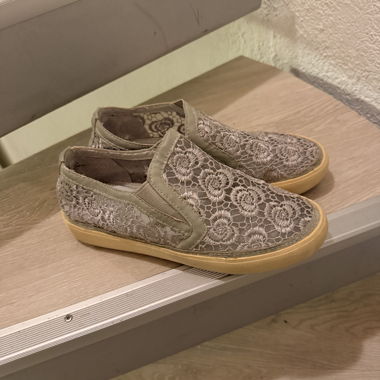 Spitze Slip-On Sneakers Gr. 36