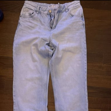 Bershka Jeans, Straight Fit, Gr. 34