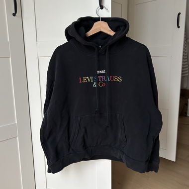 Levi’s schwarzer Hoodie M