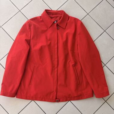 Rote Damenjacke