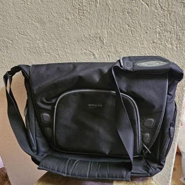 Sac pour ordinateur portable Dicota