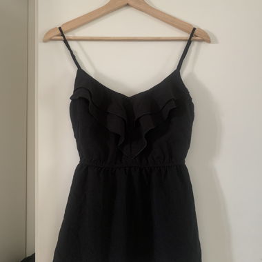 Elegant Black Tank Top – Elegantes Schwarzes Top