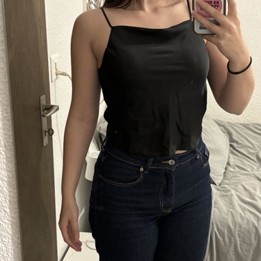 Top con reggiseno integrato